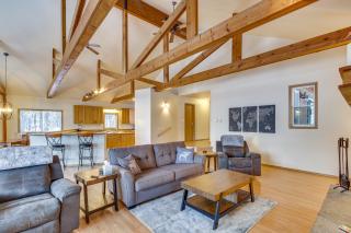 Wasilla Spruce Moose Cabin Lakefront and Hot Tub! - Wasilla - 6