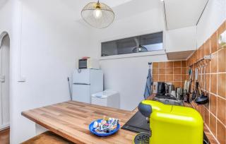 Nice Apartment In Barjols With Wifi - 8