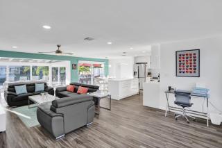 Gorgeous poolhome on the canal - Fort Lauderdale - 0