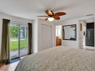 3 min. walk to Wilton Drive, pool and huge yard - Fort Lauderdale - 8
