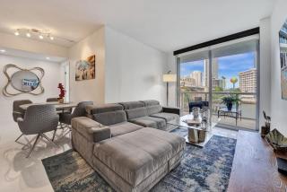 Upscale Resort 4 Bedrooms 3 bath - Hallandale Beach - 6