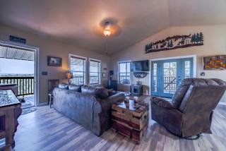 Rain Dance Retreat: Updated 2 Bedroom, 2 Bath Cabin with a Private Hot Tub and Views For Days! - Ruidoso - 8