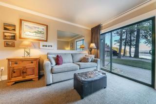 Quaint Studio w/Lake View #146 at Donner Lake Village - Truckee - 9