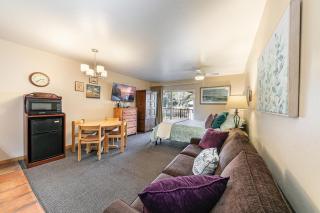 Studio 2nd Floor Unit 217 Bldg B - Truckee - 0