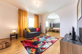Calm Roof-Top Apartment close to Vienna by JR City Apartments - 0