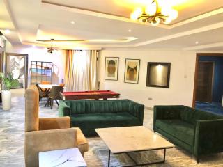Elegant 3 Bedroom Apartment - Lekki - 9
