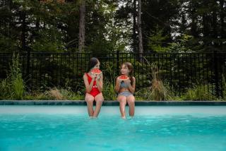 Chalet Red Deer Spa at Fiddler Lake - 9