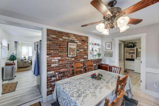 Lovely Lexington Home 4 Mi to Downtown! - 1