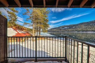Charming Deluxe Studio w/Lake View #246 at Donner Lake Village - Truckee - 8
