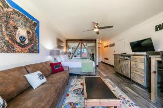 Striking King Studio w/Partial Lake View #242 at Donner Lake Village - Truckee - 4