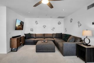 Keith Haring Inspired 2BD Deauville Condo - A Ryson Property - Palm Springs - 0