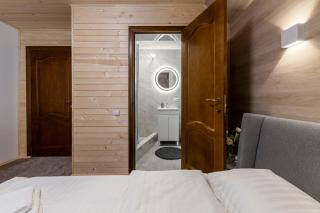 Woodvel House - Palyanytsya - 2