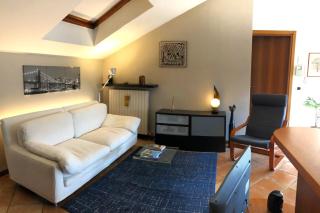 Bright penthouse close to center with terrace and lake view - Lecco - 9