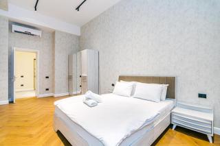 Street NIZAMI - 4 Bedrooms - Bakoe - 6