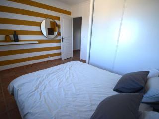 Maison à Saint-Remèze avec Piscine, 8 Pers, Animaux Acceptés, Jardin 2000m² et Studio Indépendant - FR-1-382-201 - Saint-Remèze - 8