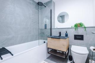 Luxury King Size 1-Bed City Apartment - Free WI-FI - Preston - 4