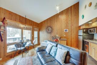 Mt Bachelor Village Resort Condo 19 Mi to Skiing! - Bend - 6