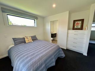 Modern Family Pad In Cromwell - Cromwell - 7