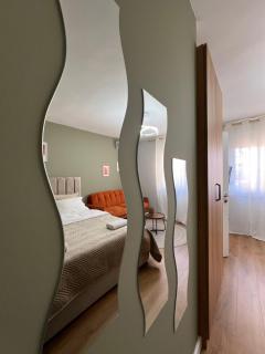 Cane Apartment Mosaic - Tirana - 5