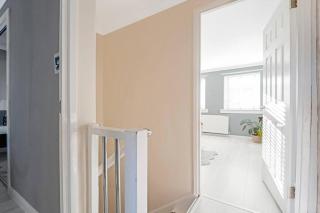 Stylish 2-Bed House Private Driveway - Glasgow - 5