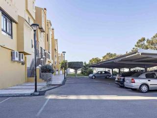 Gran apartamento con garage y piscina en el centro - Roquetas de Mar - 8