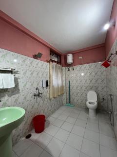 Rang Niwas -1BHK with Air Conditioning - Guwahati - 1