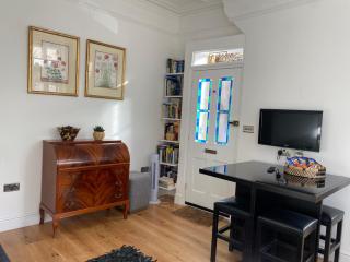 Interior Designed Flat near Kew Botanical Gardens - Londen - 3