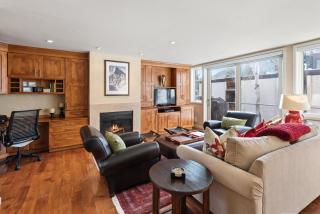 Spring Street Unit 629, 2BR Condo w/ Mountain Views and Door Step Access to Shops & Restaurants - 4