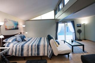 * - The Leucadia Beach Grotto - * An Encinitas Gem - Encinitas - 5