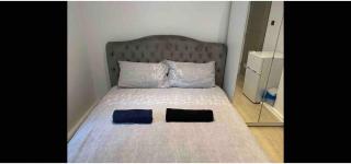 Central London property-ensuite, double and budget room - Londra - 1