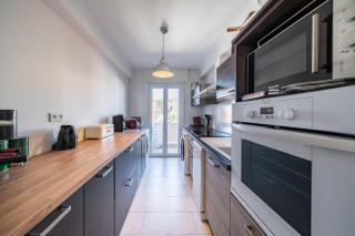 Wonderful 2 bedroom apartment with sea view - 2