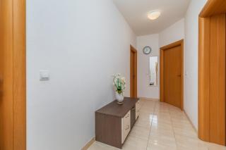 Apartments with a parking space Makarska - 22017 - Makarska - 3