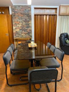 Casa Grande con estacionamiento - 7