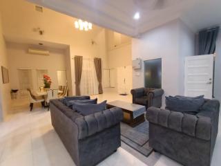 Awang's Villa Homestay - Kampong Gong Badak - 6