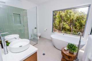 Corymbia Beach House - Sunrise at 1770 - 4