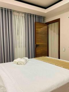 Apartamento en la mejor zona de Equipetrol - Santa Cruz de la Sierra - 1