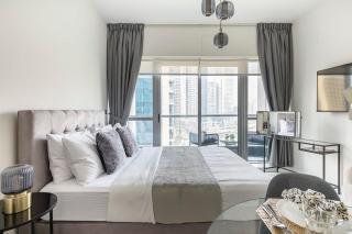 Frank Porter - The Point - Dubai - 2