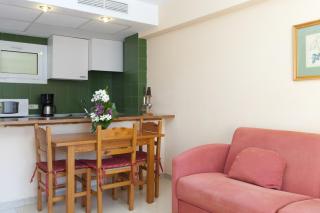 Valentin Somni Hotel & Suites - 4