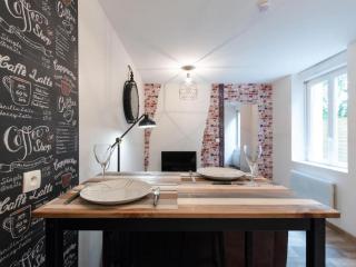 L'Atelier- appartement cosy avec cour - centre - Bourgoin - 5