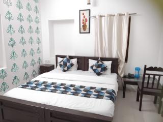 Hotel Golden Tulip Jaisalmer - 2