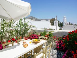Villa in Santorini with Stunning Outdoor Kitchen - Megalochori - 7