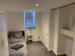 St Pauls Rd - Townhouse Accommodation - Bradford - 3