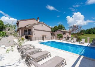 Villa Vesna with tennis court - 7
