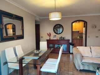 Isla de Benalmádena 1, Jacuzzi, 80m from the sea, AC, BBQ, Private parking, big Terrace - Benalmádena - 1