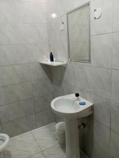 Quarto próximo ao shopping Moinhos - Porto Alegre - 6