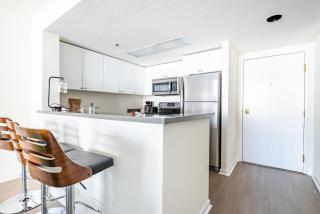 S Beach 1br w rooftop tennis nr muni lightrail SFO-1660 - San Francisco - 6