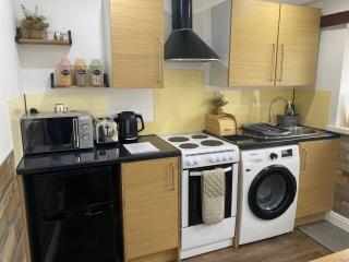 Cristina Modern - Horley - 2