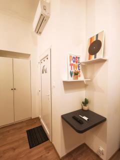 Retro Designstudio in Downtown - Budapest - 3