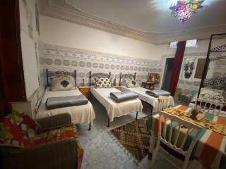Riad Fez Hostel - Fes - 4