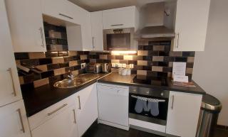 Cader Mountain View Cottage with Hot Tub in Snowdonia - Dolgellau - 2